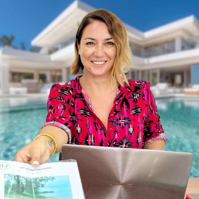 Stéphanie Beck, agent immobilier chez M.I.S.S. My Immo Services Samui (français, anglais), sur l’île de Koh Samui en Thaïlande du sud.