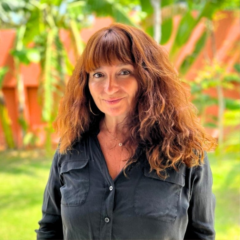Agnès Calzaroni, agent immobilier chez M.I.S.S. My Immo Services Samui (français, anglais), sur l’île de Koh Samui en Thaïlande du sud.