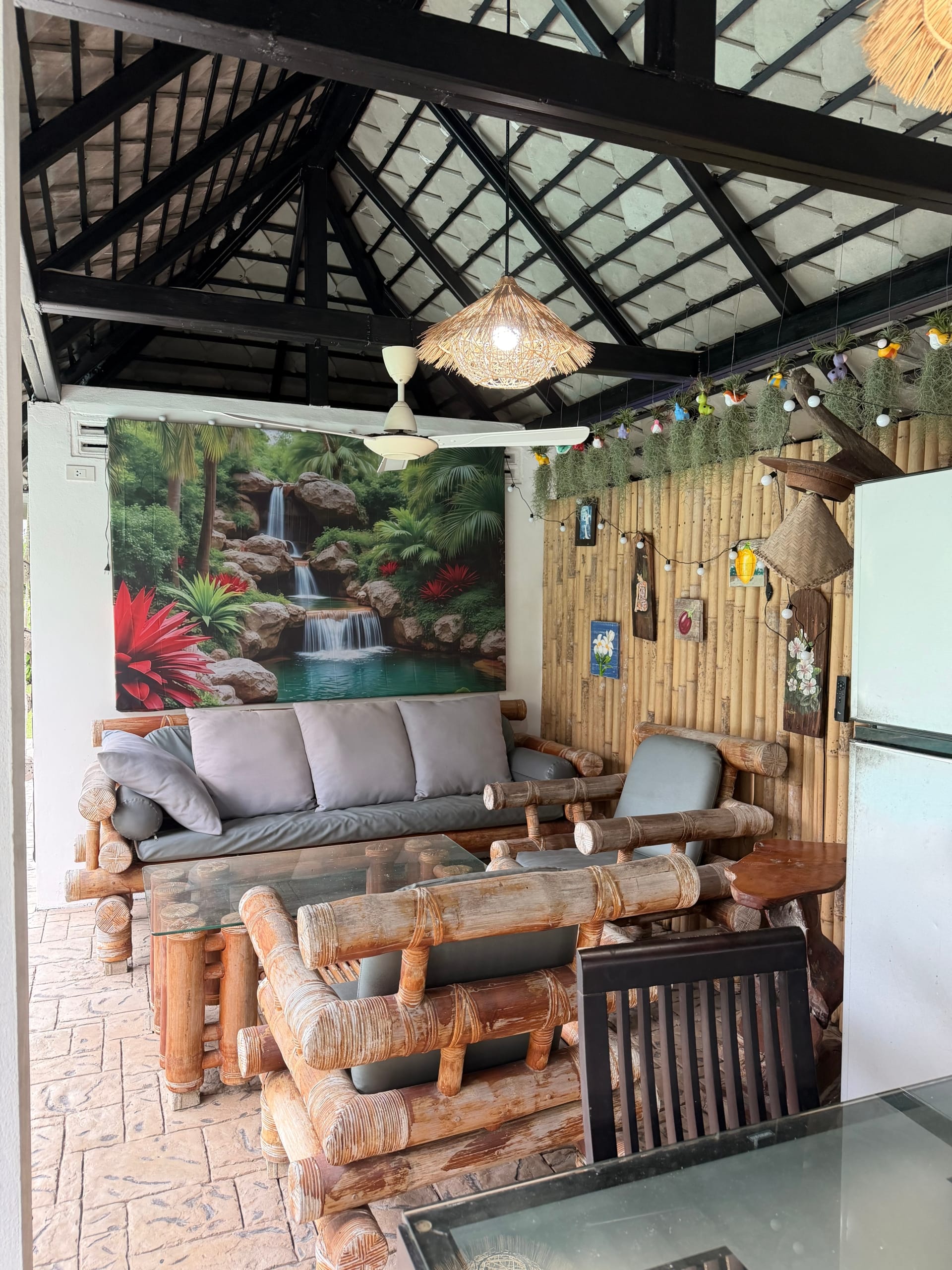 À VENDRE : VILLA DE CHARME À 30M DE LA PLAGE – BANG KAO