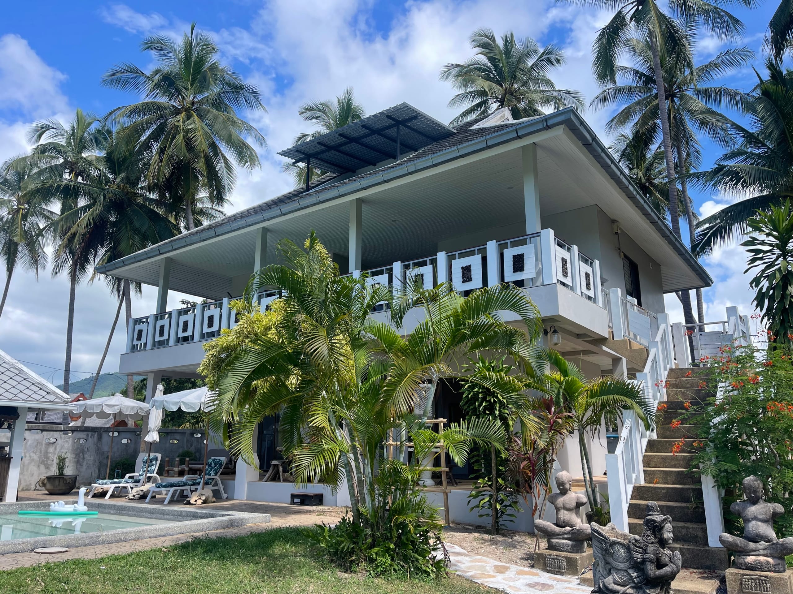 À VENDRE : VILLA DE CHARME À 30M DE LA PLAGE – BANG KAO