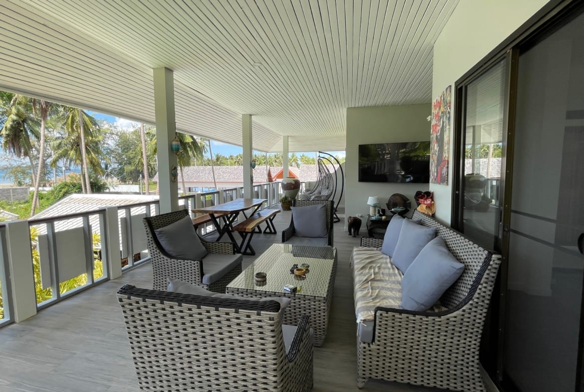 À VENDRE : VILLA DE CHARME À 30M DE LA PLAGE – BANG KAO