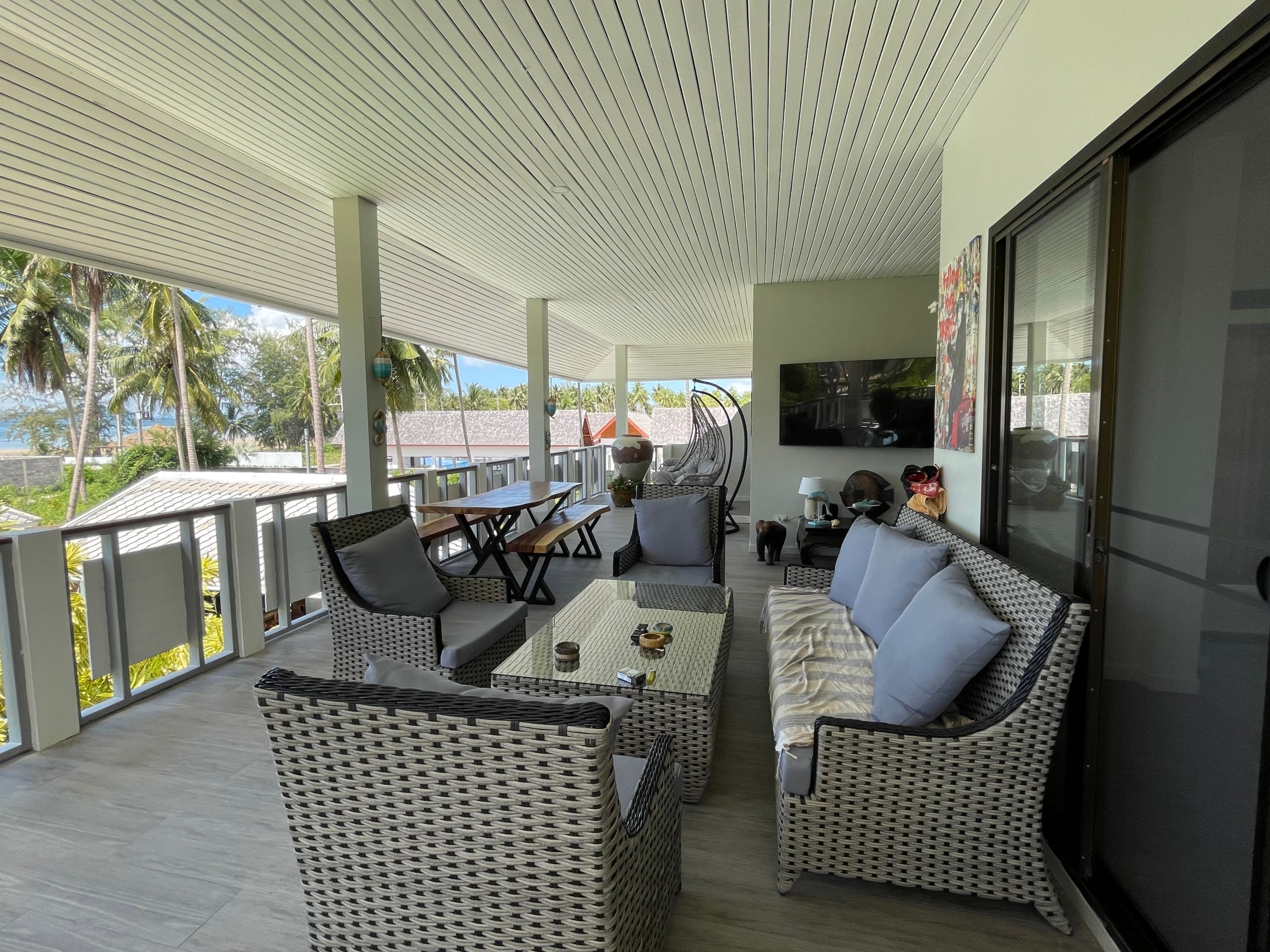 À VENDRE : VILLA DE CHARME À 30M DE LA PLAGE – BANG KAO