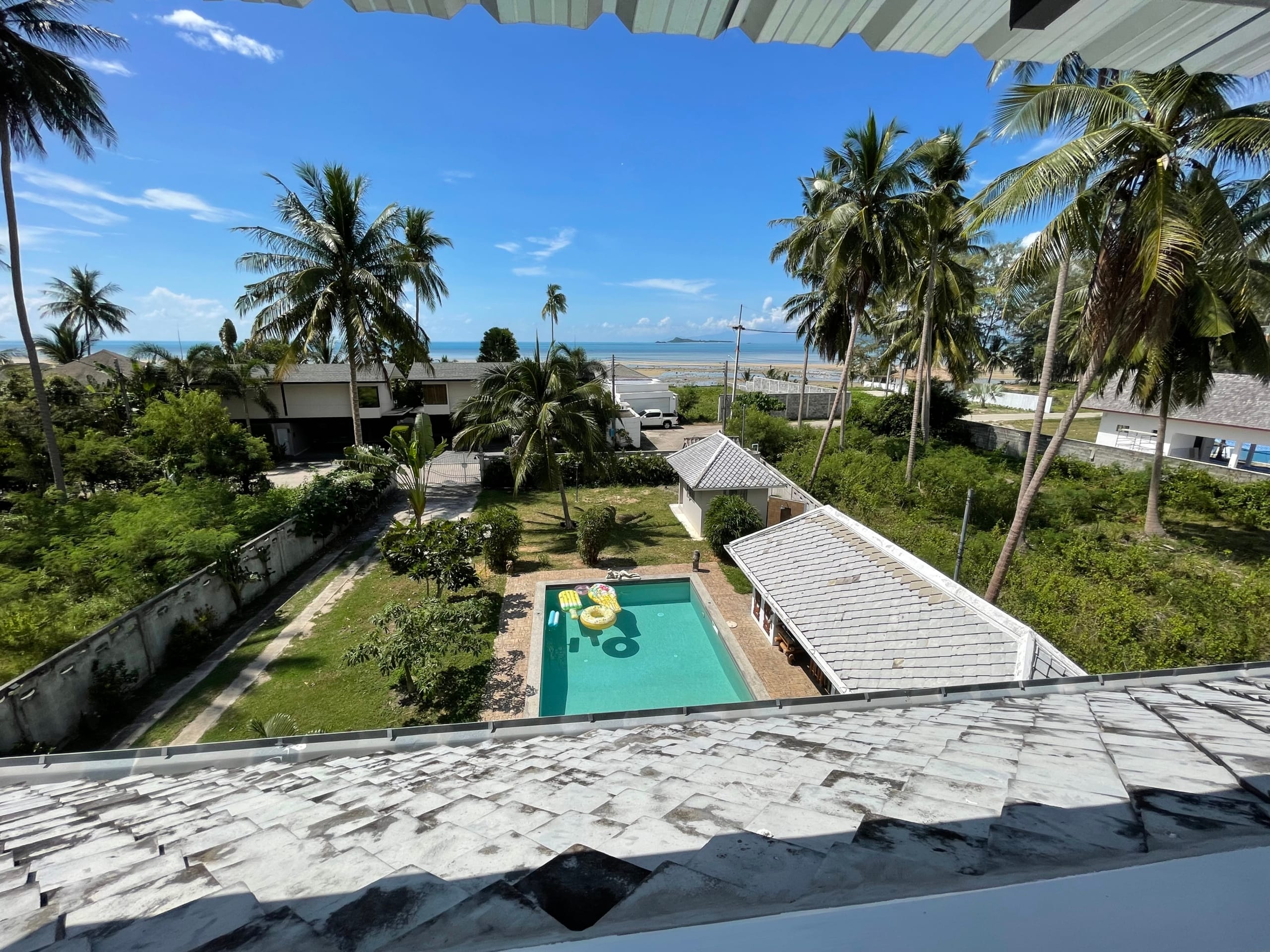 À VENDRE : VILLA DE CHARME À 30M DE LA PLAGE – BANG KAO