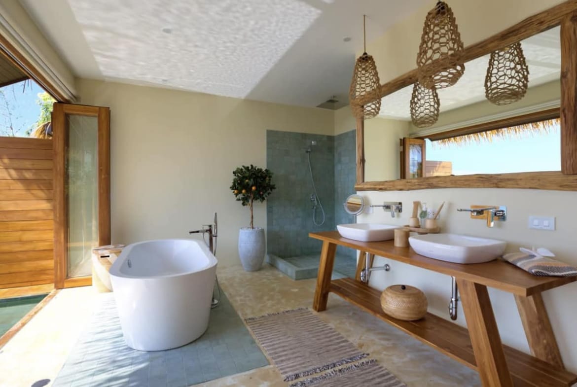 VILLA VUE MER 1 CH. AVEC PISCINE – LAMAI CENTER