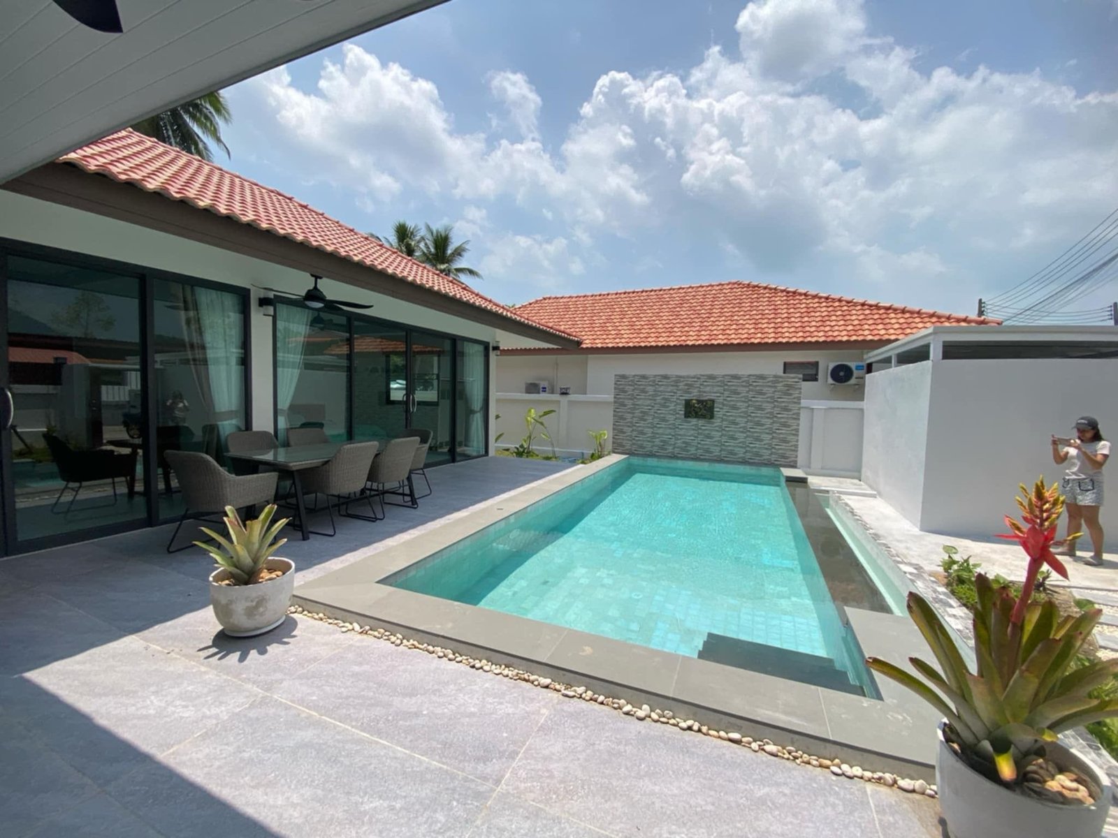 504428732_10238287617186184_2933920760673377513_n (1)