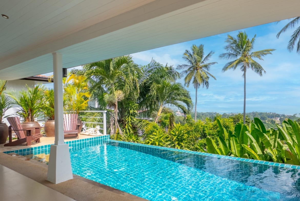 VILLA THAÏLANDAISE AUTHENTIQUE 5 CHAMBRES PISCINE — VUE MER — KOH SAMUI