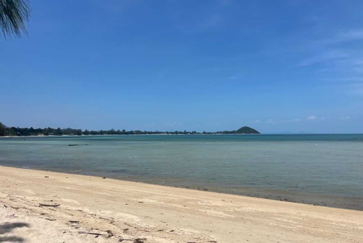 Terrain d’exception en front de mer à Lipa Noi 1400 m2