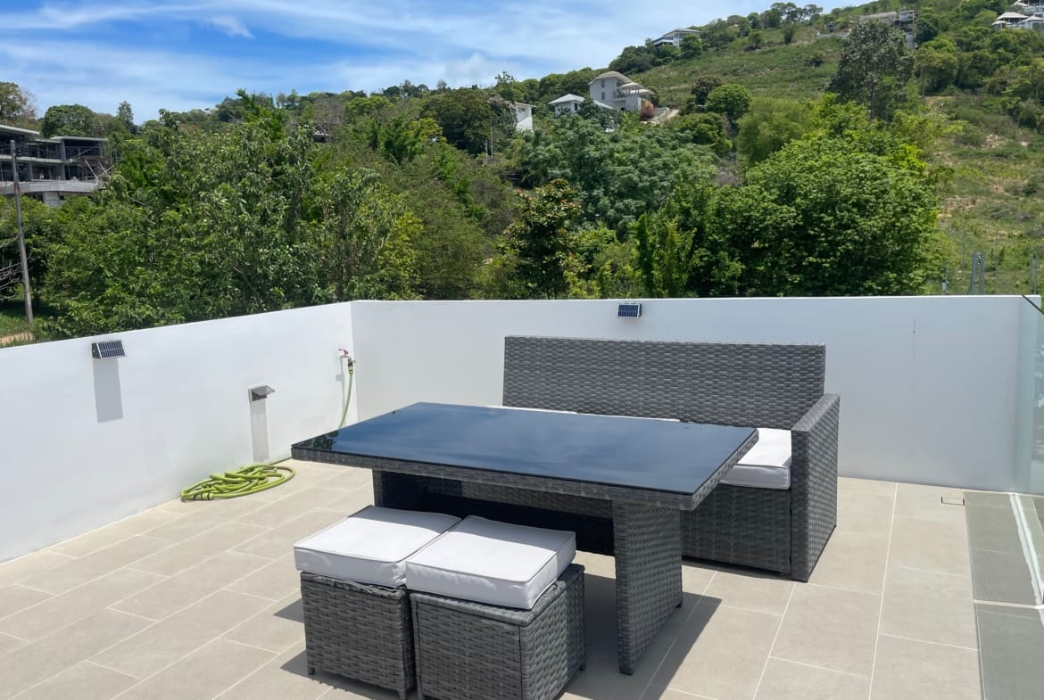 Villa à vendre à Bophut Koh Samui | 3 chambres, piscine et aperçu mer | Freehold