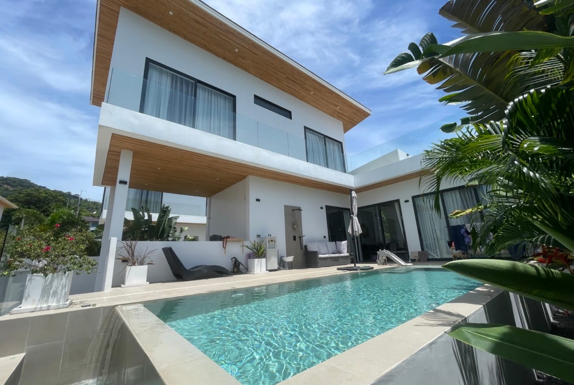 Villa à vendre à Bophut Koh Samui | 3 chambres, piscine et aperçu mer | Freehold