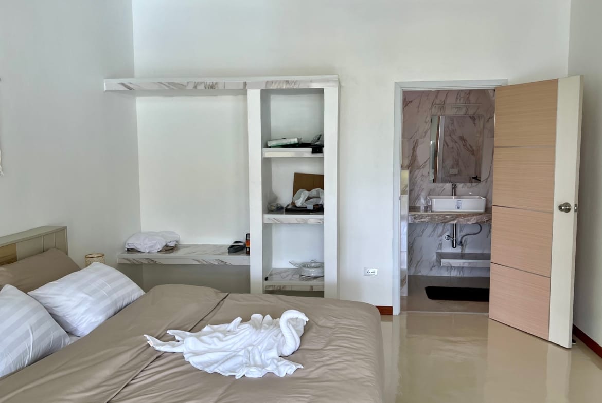 MAISON NEUVE 2 CHAMBRES ET PANNEAUX SOLAIRES À VENDRE – MAENAM SOI 4, KOH SAMUI