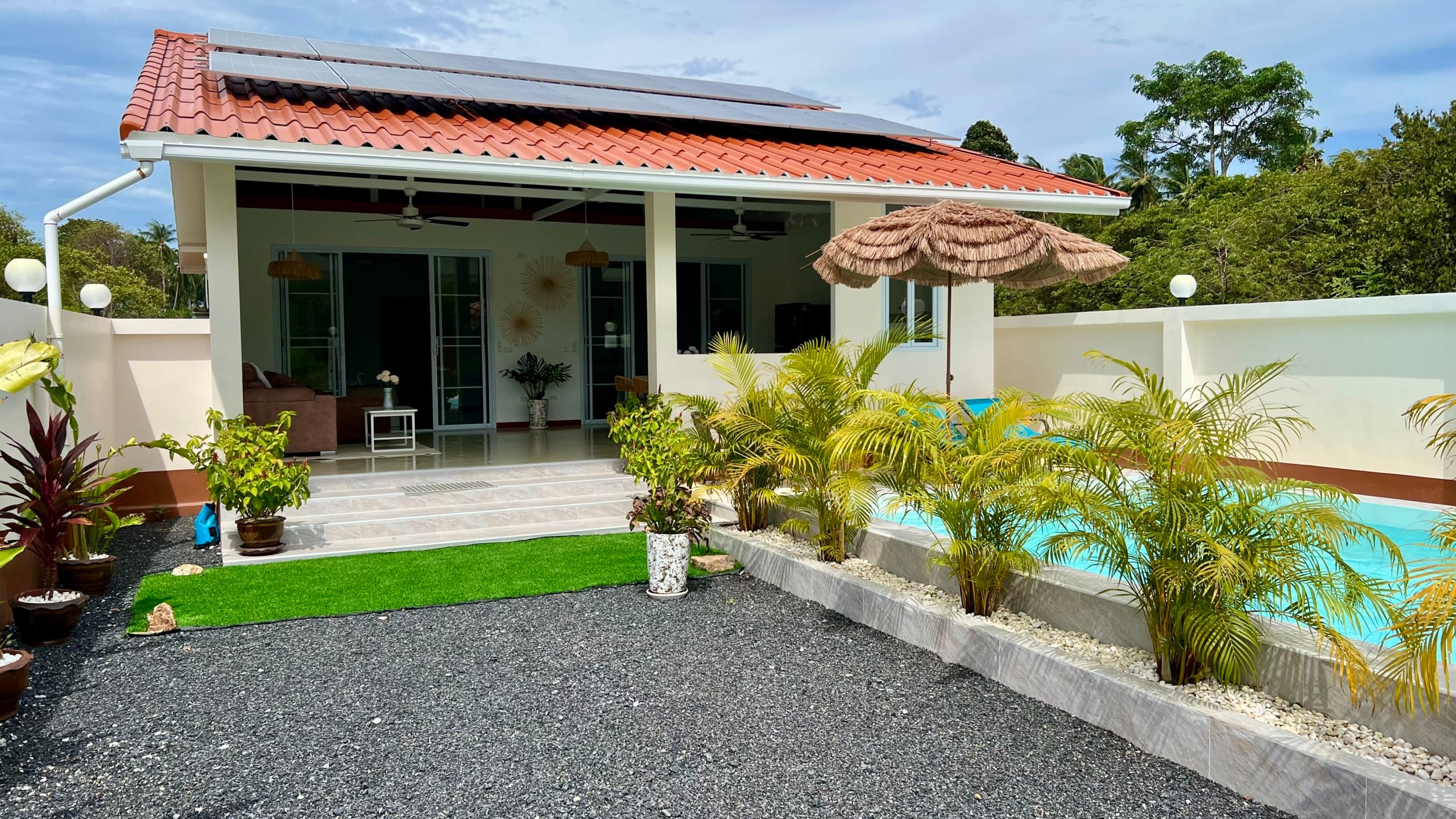 IMG_6578 MAISON NEUVE 2 CHAMBRES ET PANNEAUX SOLAIRES À VENDRE – MAENAM SOI 4, KOH SAMUI