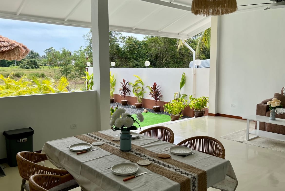 MAISON NEUVE 2 CHAMBRES ET PANNEAUX SOLAIRES À VENDRE – MAENAM SOI 4, KOH SAMUI