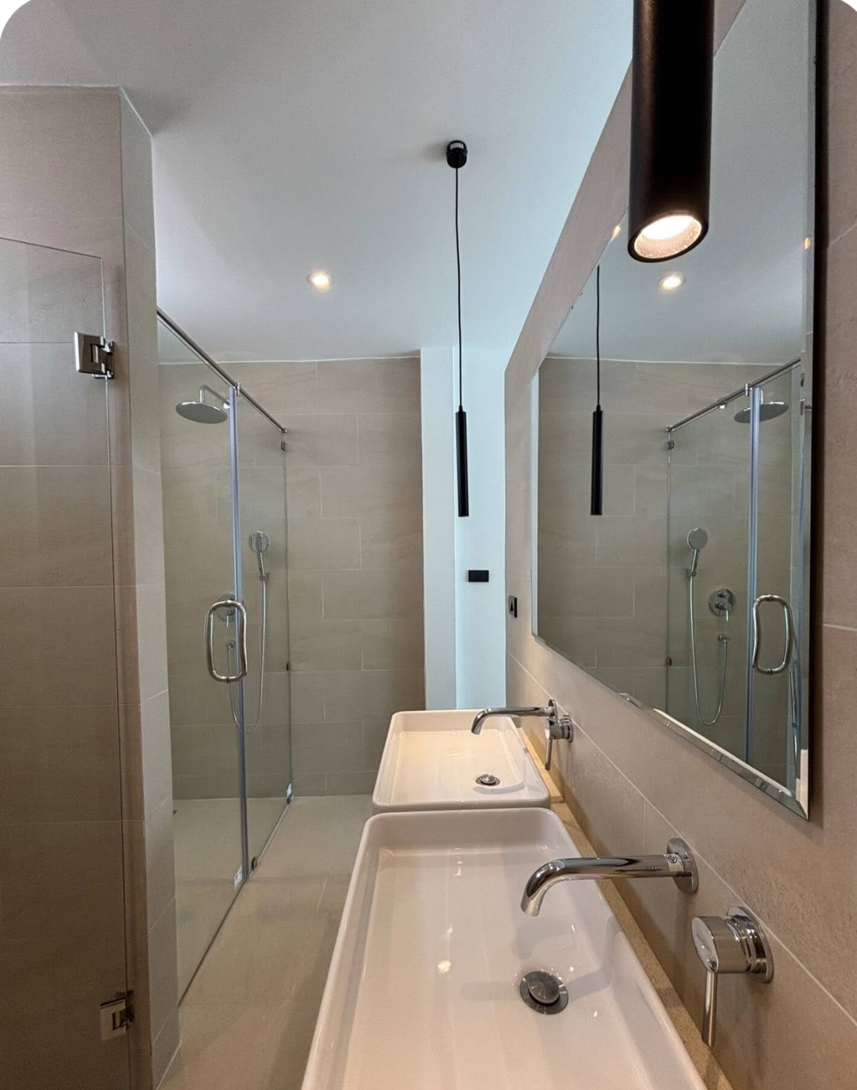 Villa neuve à 300 m de la plage à Maenam – Koh Samui