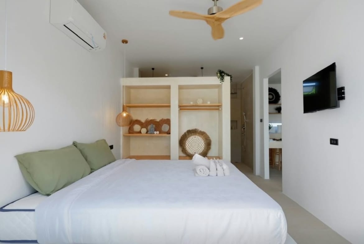 Villa neuve à 300 m de la plage à Maenam – Koh Samui
