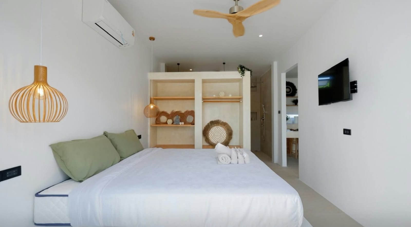 Villa neuve à 300 m de la plage à Maenam – Koh Samui