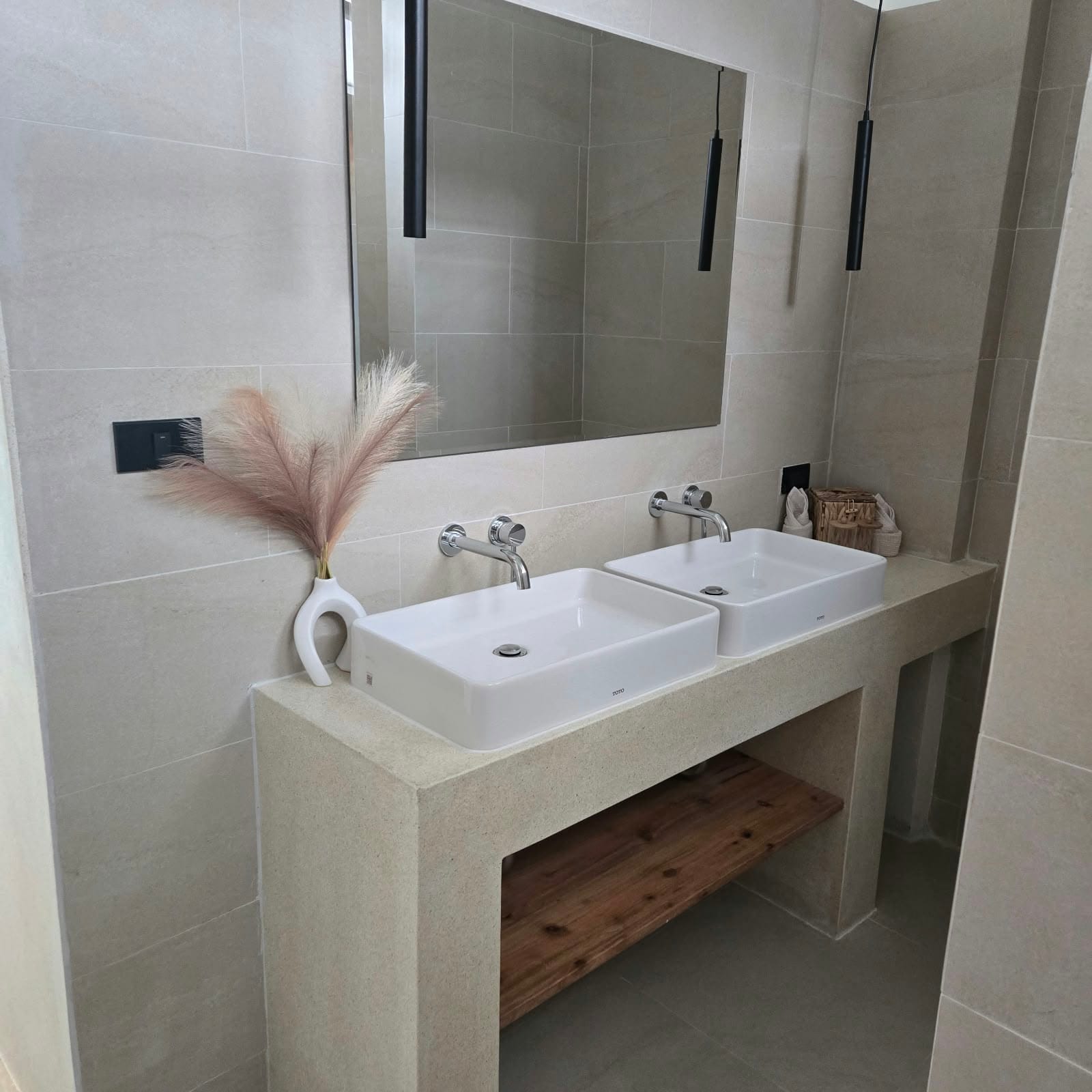 Villa neuve à 300 m de la plage à Maenam – Koh Samui
